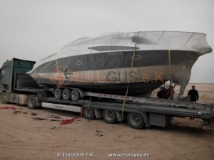 яхта на низкорамном прицепе, прибытие в Казахстан