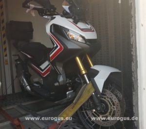 Крепление и Доставка мотоцикла из Германии в крытом автовозе eurogus